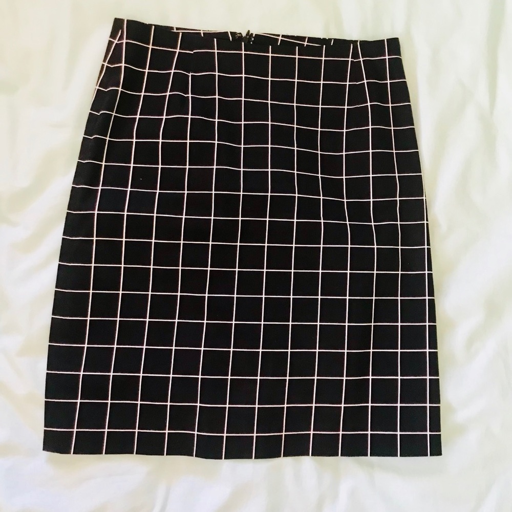 Nordstrom Rack black&white pencil skirt